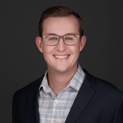 Kenny_Lloyd-068-linkedin Kenny_Lloyd-068-linkedin